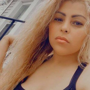 Meet your Posher, Sandy